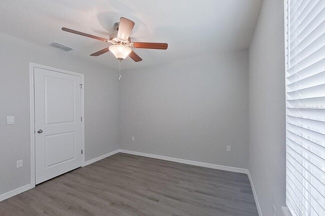 Building Photo - 8740 SW 43rd Ter