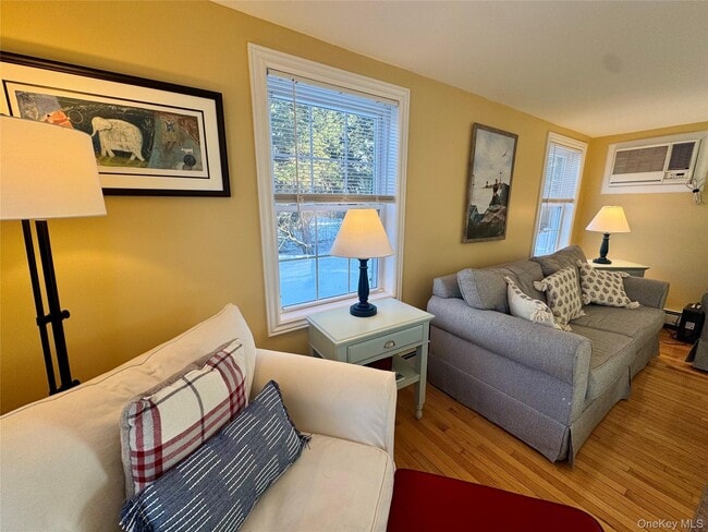 Building Photo - 1070 Town Harbor Ln