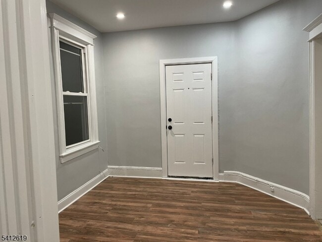 Building Photo - 219 Liberty Ave