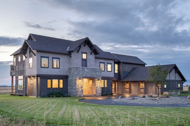 Primary Photo - One of a Kind Custom Built Home for Rent i...