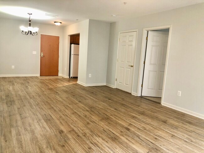 Building Photo - 2729 Gallows Rd