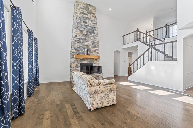 Building Photo - 3622 Switchgrass Ct