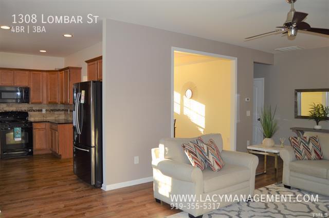 Building Photo - 1308 Lombar St