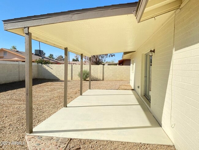 Building Photo - 3633 W Calavar Rd