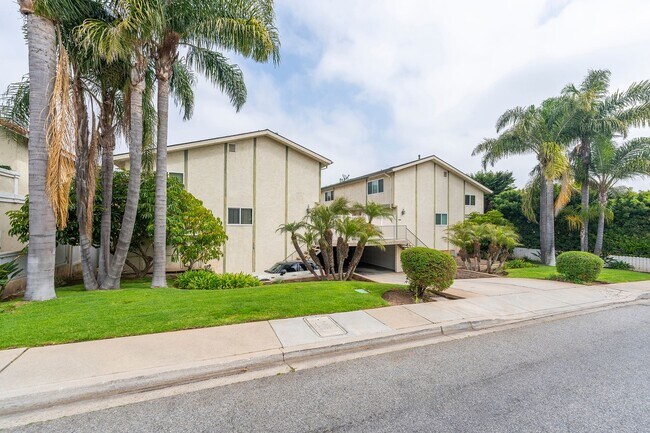 Building Photo - Mathews Avenue