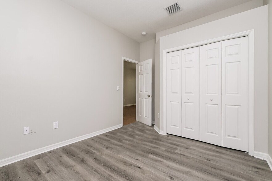 Building Photo - 1031 Windton Oak Dr