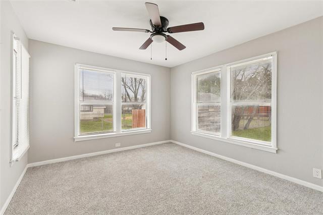 Building Photo - 410 Ayres St