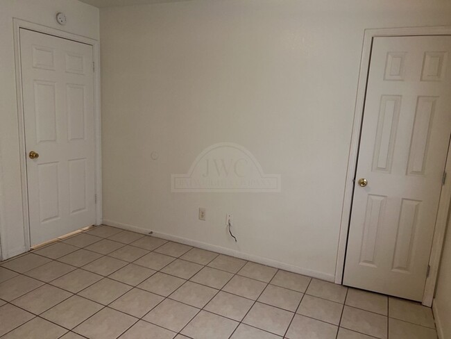 Building Photo - 5305 Morning Glen Ln