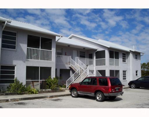Building Photo - Placida Way Condos