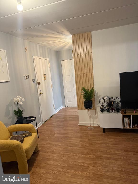 Building Photo - 2628 Welsh Rd