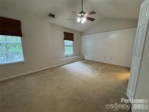 Building Photo - 8763 Robinson Forest Dr