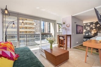 Building Photo - 444 Nahua Street Unit 703
