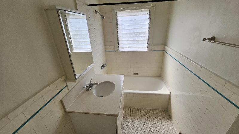 Building Photo - 367 N Ogden Dr