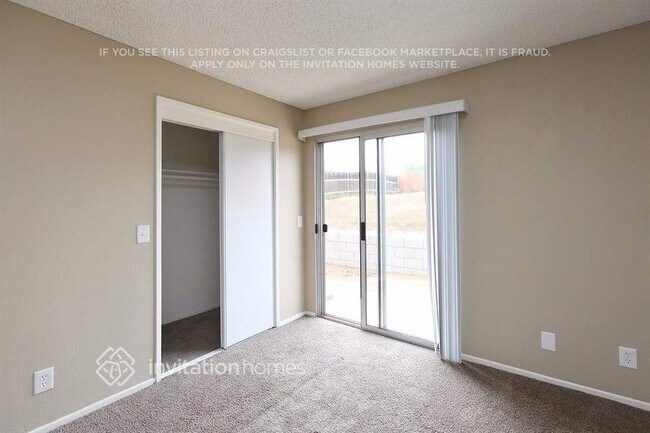 Building Photo - 10533 Gramercy Pl