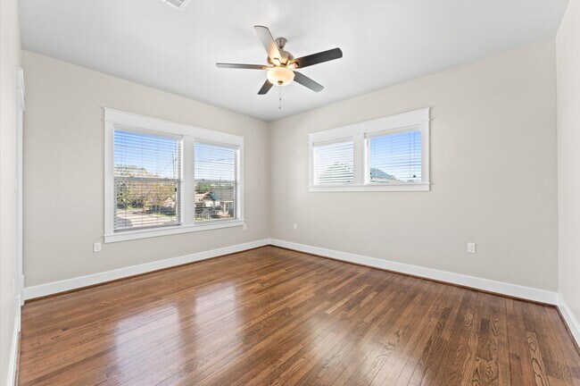 Building Photo - 1201 Tabor St