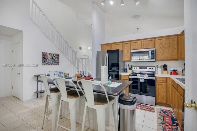 Building Photo - 17833 Woodcrest Way