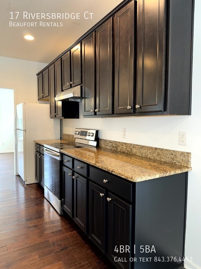 Building Photo - 17 Riversbridge Ct