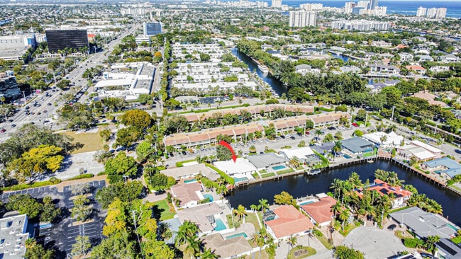 Building Photo - 2810 NE 60th St