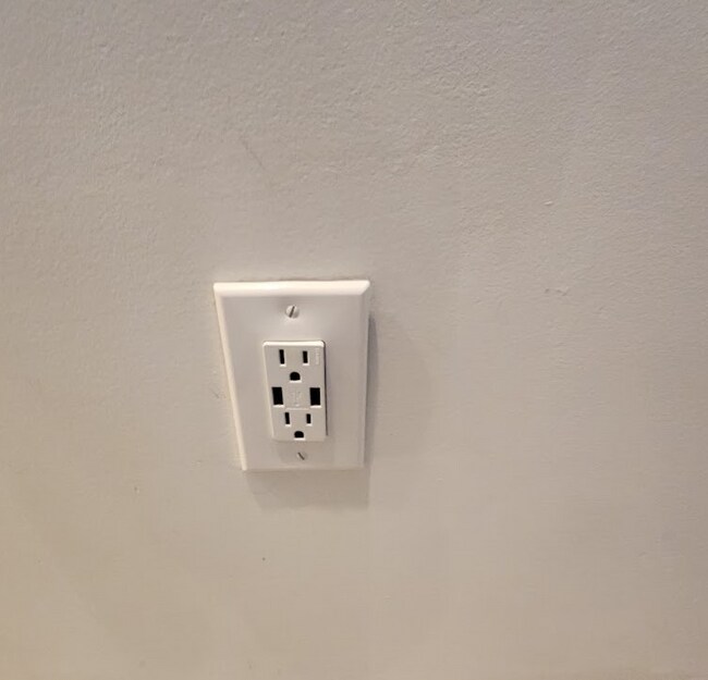 Building Photo - 1108 Riverboat Ct