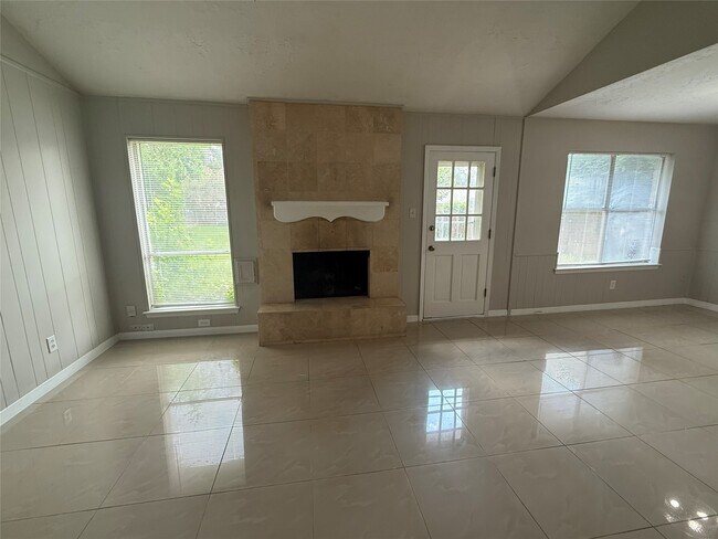 Building Photo - 22722 Briarcreek Blvd