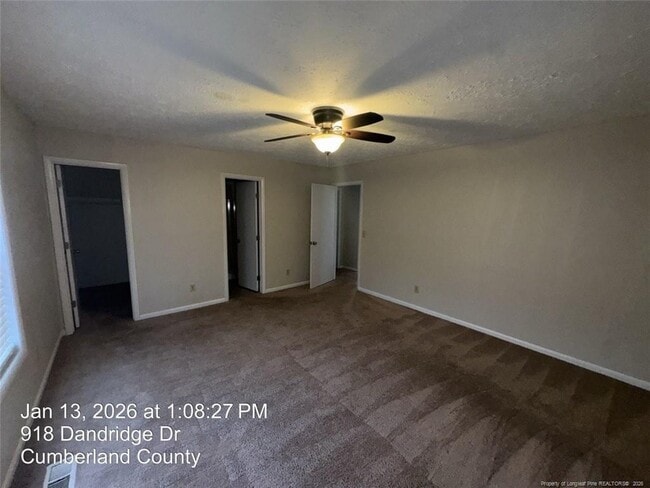 Building Photo - 918 Dandridge Dr