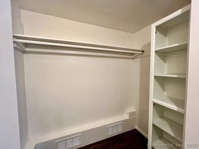 Building Photo - 2820 High Ridge Rd