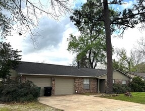 Building Photo - 24231 Shellbrook Dr