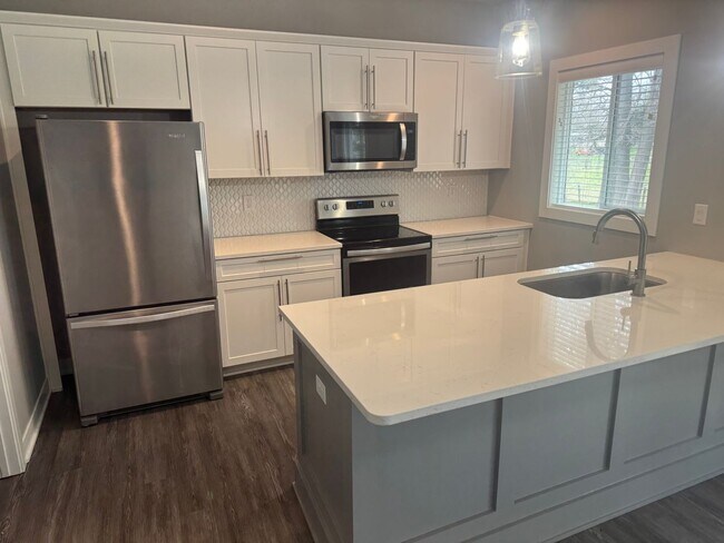 Building Photo - 8879 Primo Ln