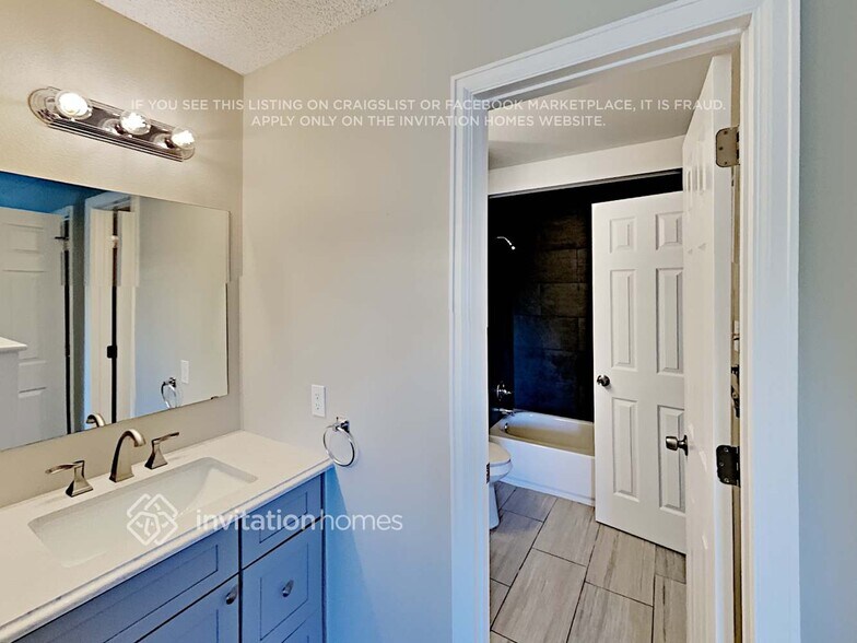 Building Photo - 2113 Beacham Dr