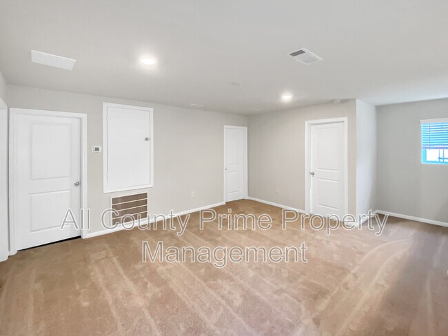 Building Photo - 11718 Gln Mountain Dr