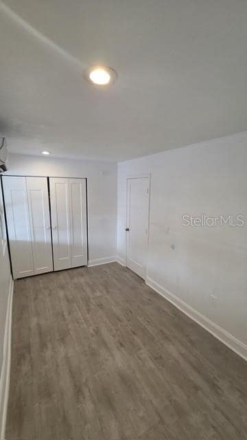 Building Photo - 4807 E 10th Ave