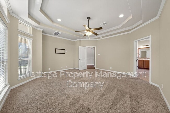 Building Photo - 226 Hamburg Ave