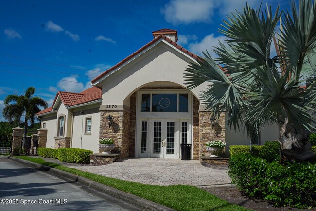 Building Photo - 1475 Isabella Dr