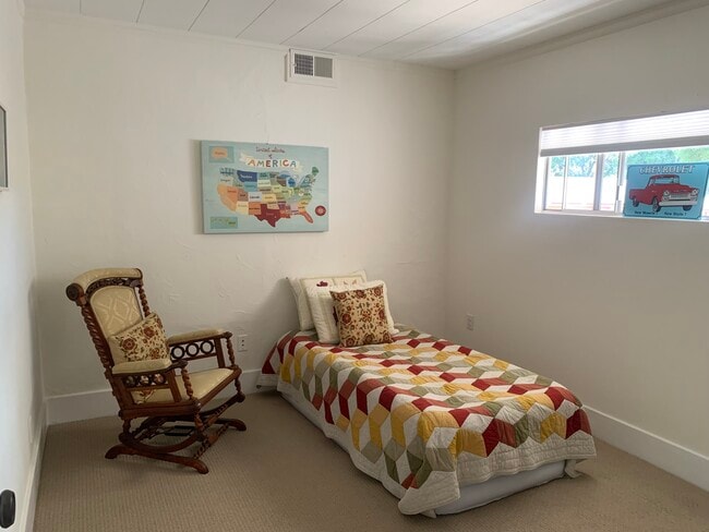 Building Photo - 9080 Santa Lucia Rd