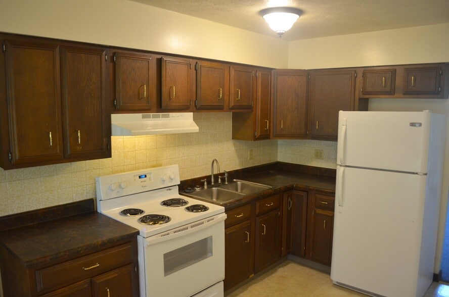 Building Photo - 6300 Ervin Rd