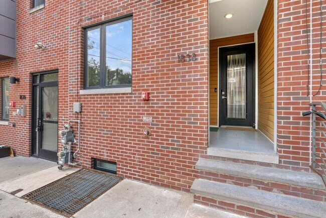 Building Photo - 1838 Frankford Ave