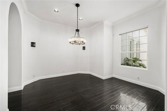 Building Photo - 6 Edendale St