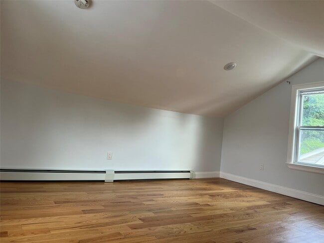 Building Photo - 3710 Secor Ave