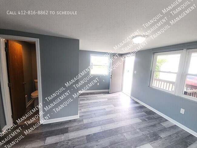 Building Photo - 540 Reed St