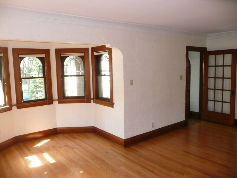 Building Photo - 3520 N Cramer St