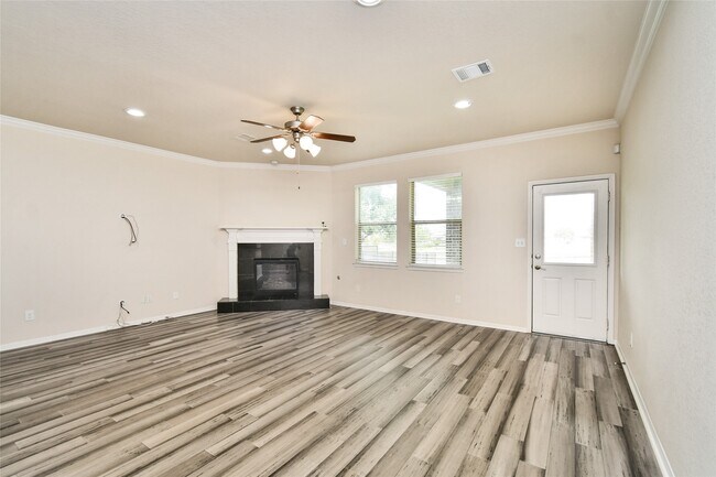 Building Photo - 9155 Monarch Field Ln