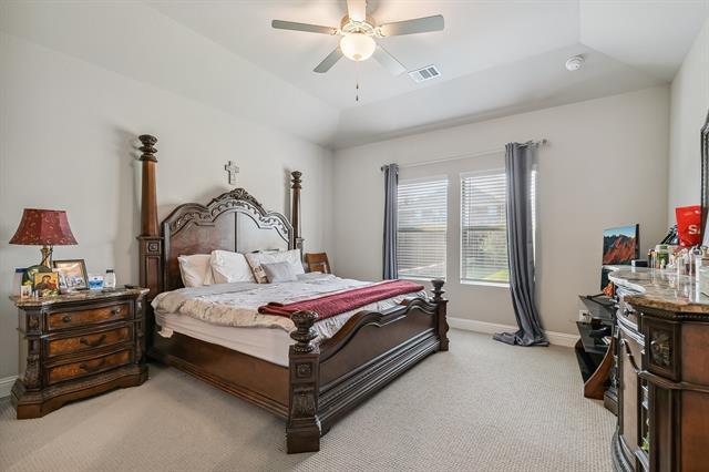 Building Photo - 216 Fieldstone Dr