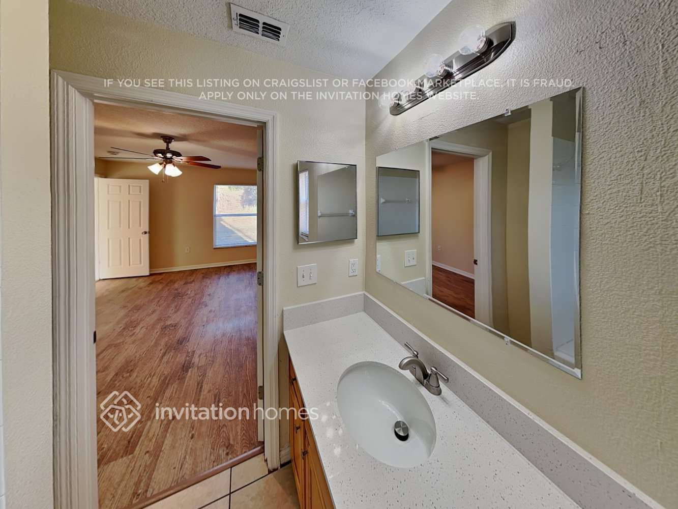 Building Photo - 2797 Benrock Terrace