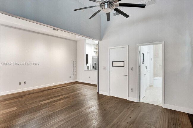 Building Photo - 550 Okeechobee Blvd