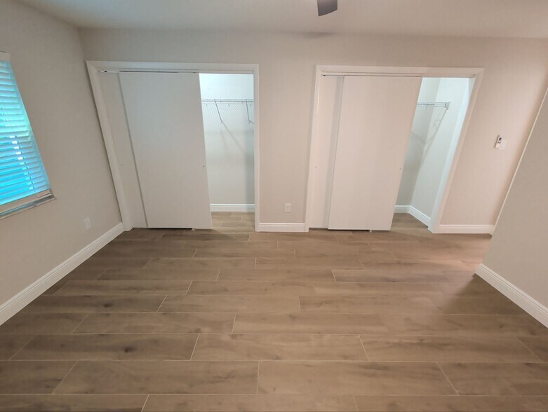 Building Photo - 7 Chinaberry Cir