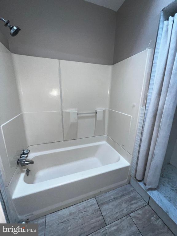 Building Photo - 3340 Cottman Ave