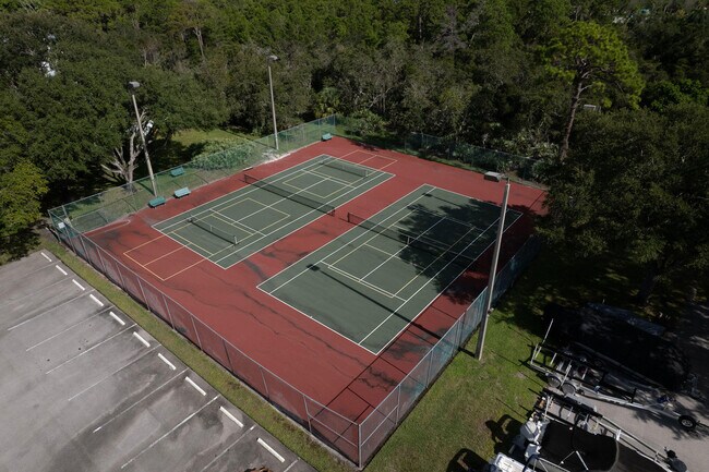 Building Photo - 2502 SE Anchorage Cove