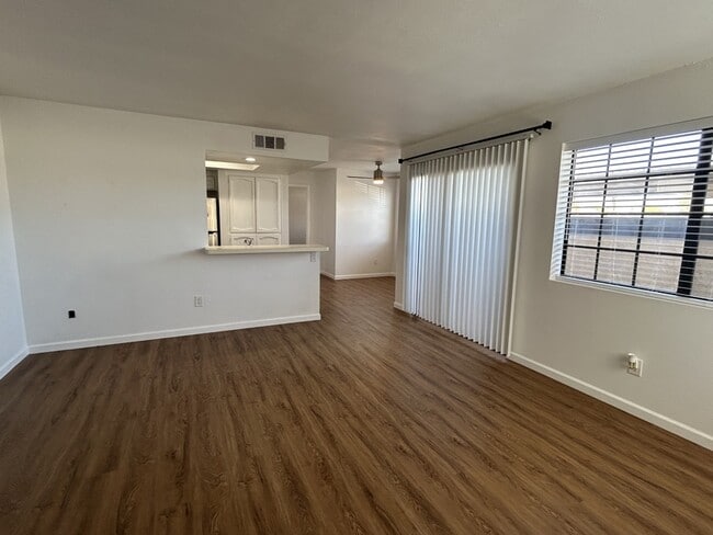 Building Photo - 1190 Ramar Rd