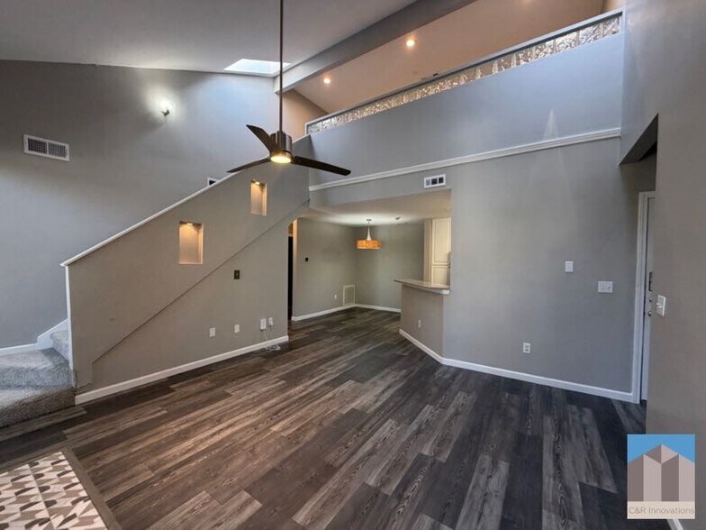 Building Photo - 133 McGill Park Ave NE