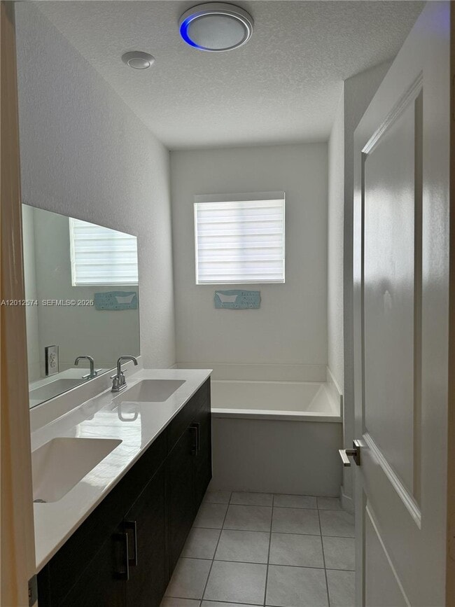 Building Photo - 1763 SE 8th Pl